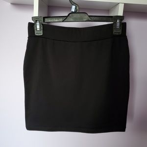Black Mini Skirt ( Forever 21)